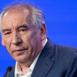 Bayrou, il centrista che può favorire il dialogo: chi è il nuovo premier francese