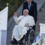 Papa Francesco, la rivelazione choc: Scampato a due attentati in Iraq